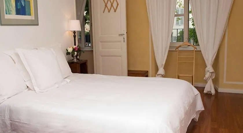 Blesle Hotel La Bougnate צרפת